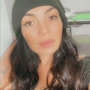 Meet your Posher, Lacey